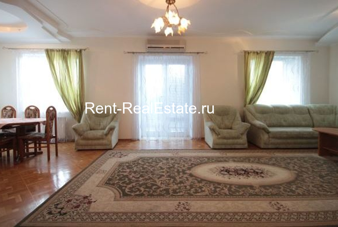Rent-RealEstate.ru 788, Дома, коттеджи, дачи, Недвижимость, , ул Виноградная