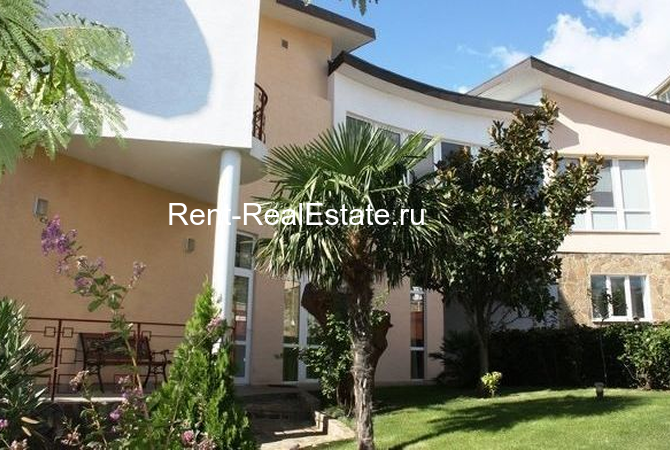 Rent-RealEstate.ru 864, Дома, коттеджи, дачи, Недвижимость, , п. Кореиз, Мисхорский спуск
