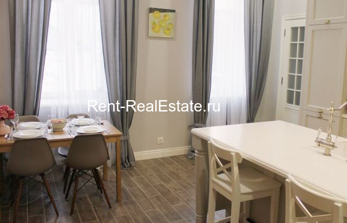 Rent-RealEstate.ru 1369, Квартира, Недвижимость, , Печатников пер, 28, Мещанский