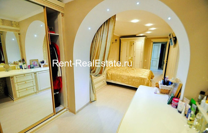 Rent-RealEstate.ru 53, Квартира, Недвижимость, , Гоголя 24