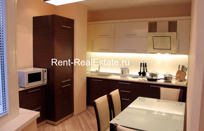Rent-RealEstate.ru 74, Квартира, Недвижимость, , Таврическая 2